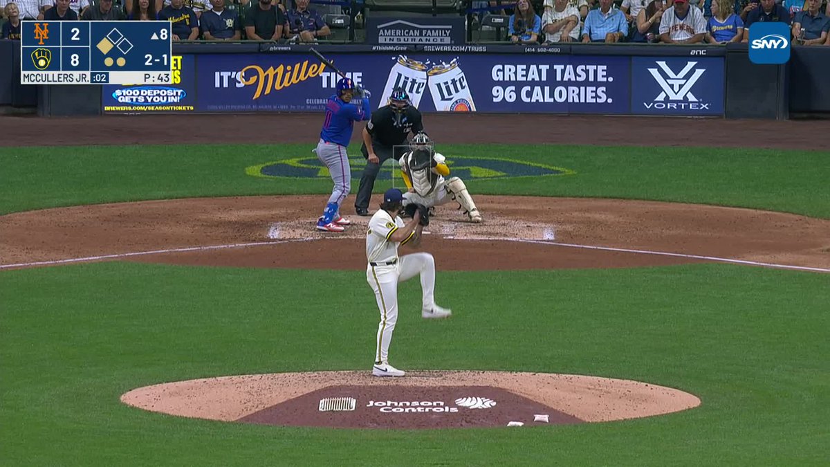 Jorge Polanco with an RBI single to cut the lead to 8-3