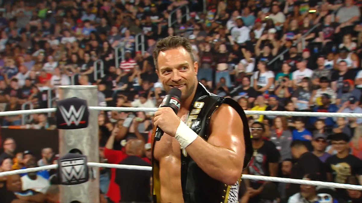 LET HIM TALK TO YA 📢 LA Knight has some thoughts about Roman Reigns.