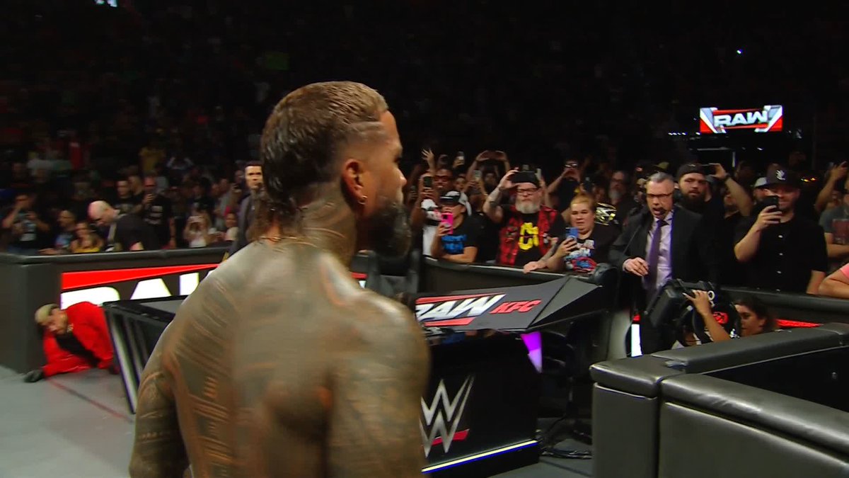 Total CHAOS between Royce Keys and The Usos! 😱