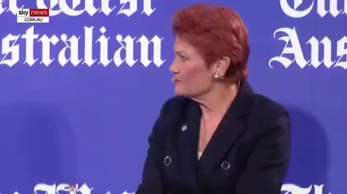 Chris Dore, editor-in-chief of The West Australian is heckled and jeered during the Pauline Hanson interview 😂. The people aren't falling for it this time around.