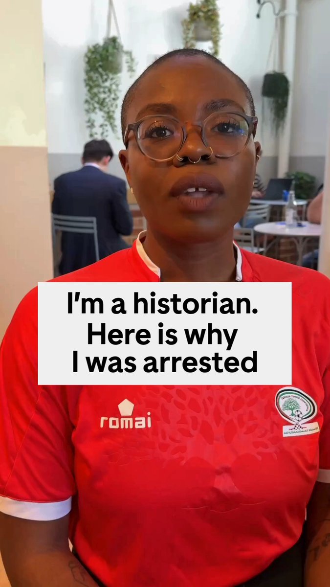 Paula is facing criminal charges for protesting outside a bank invested in Israel’s largest weapons maker. This is a systemic crackdown on Palestine solidarity. Help fund her legal fight 👇
