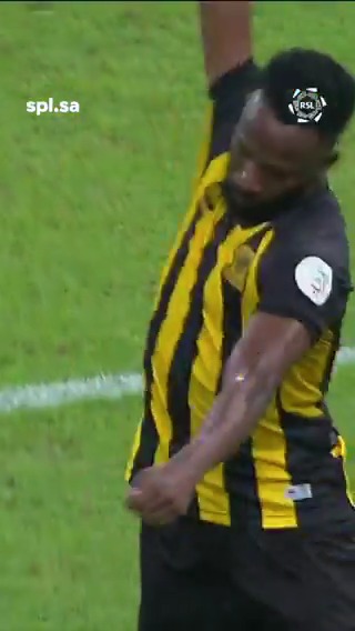 شفت واحد كان في غيبوبة من 2015 وصحي باذن الله يصحى فهد المولد قريباً ويرجع للحياه ويفرحون اهله بشفاءه وياخذ حقه من الي سوا فيه كذا