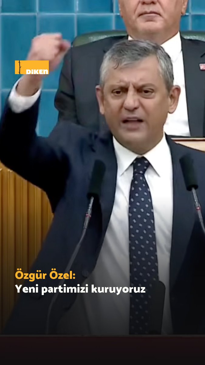 Mahkeme kararıyla CHP genel başkanlığından alınan Özgür Özel, yeni parti kuracaklarını ilan etti. ❝Yeni kuracağımız partimizle açık ara farkla ana muhalefet partisi oluyoruz. Bugün bu kürsüye, CHP’nin grup kürsüsüne veda ederken ana muhalefet grup kürsüsünü asla bırakmıyoruz.❞
