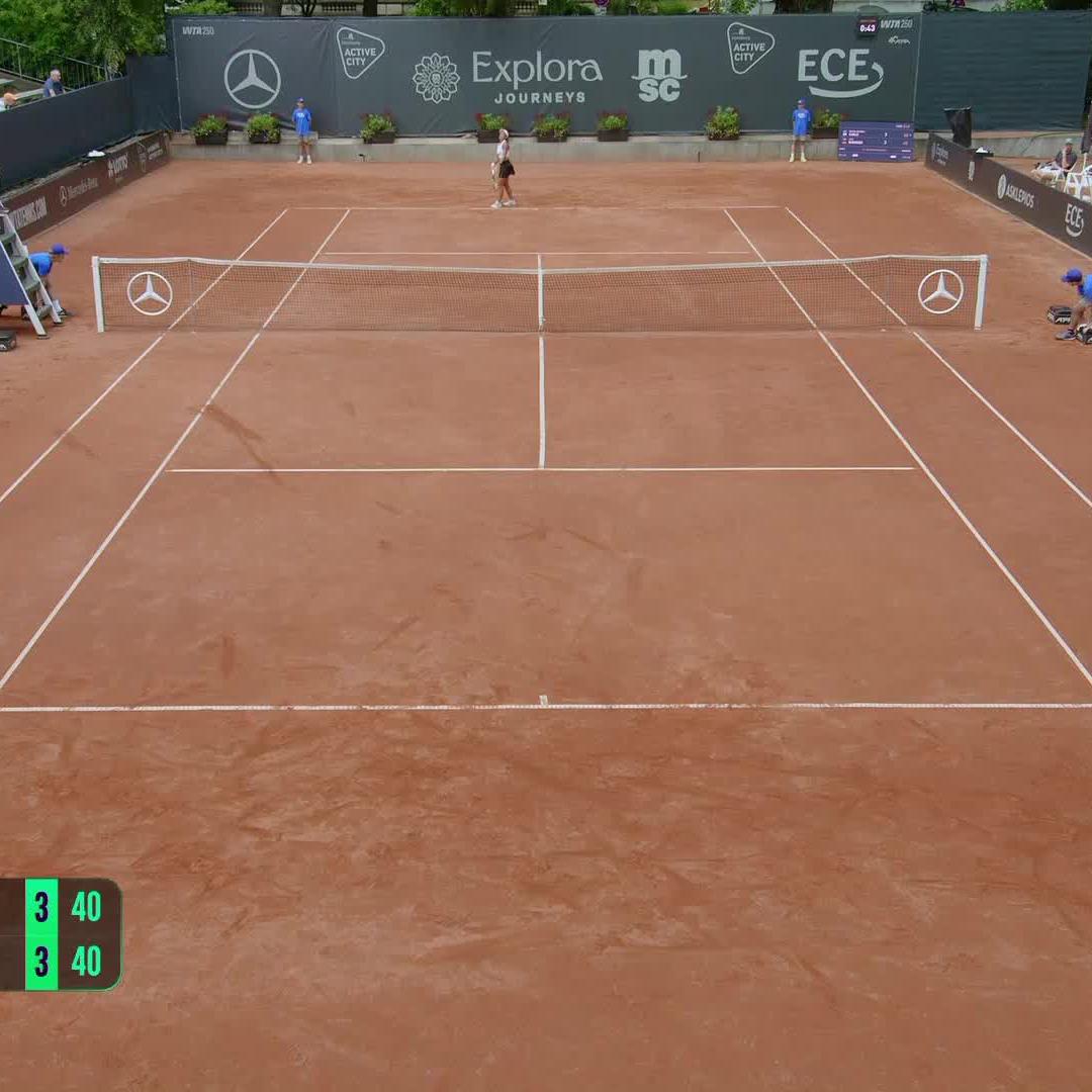 How does one even make this? 🤯👏 This passing shot from Jule Niemeier has to put a smile on your face 😁 e.l.f. Cosmetics #MSCHamburgLadiesOpen