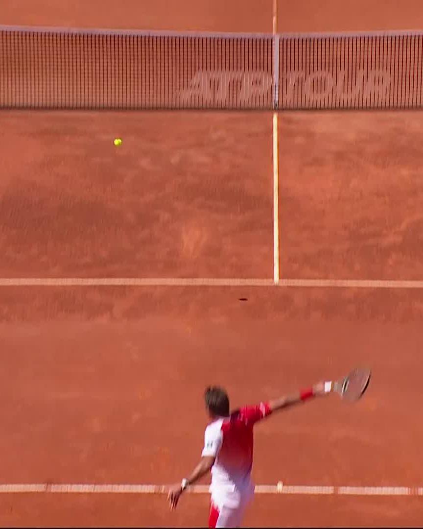 Vintage Wawrinka one-hander 😍 #EstorilOpen