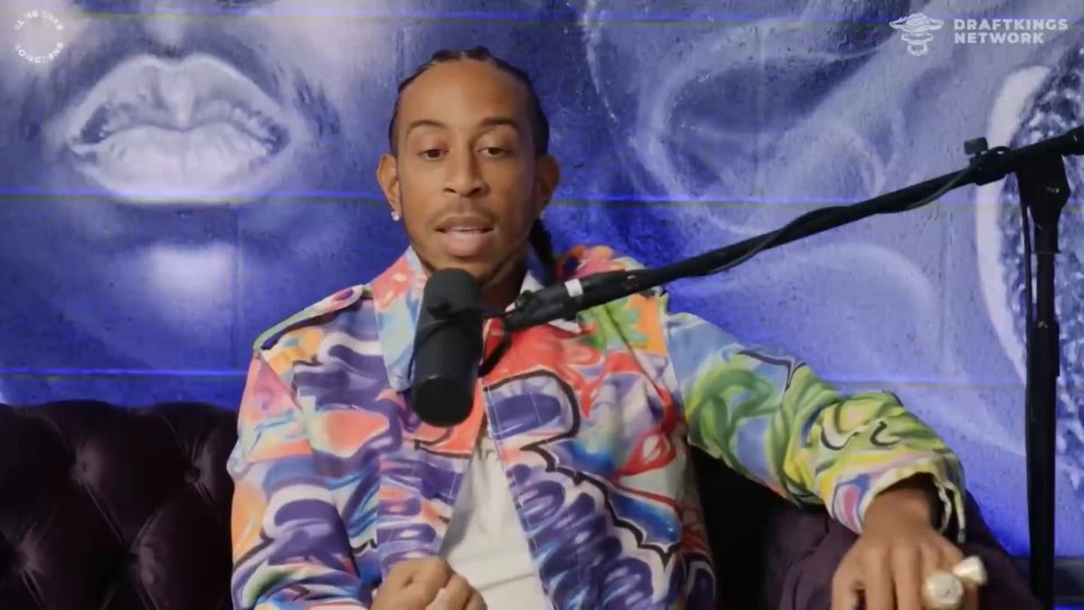 Ludacris explains why turning a $200 million budget into over a billion dollars is the only answer needed when people ask “why keep making Fast & Furious movies” Ludacris: I also hear people say this all the time “why do y’all keep doing these movies” That's the dumbest question in the world