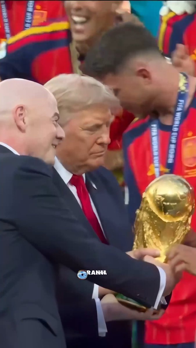 Ho aggiornato il finale #Trump #Spagna