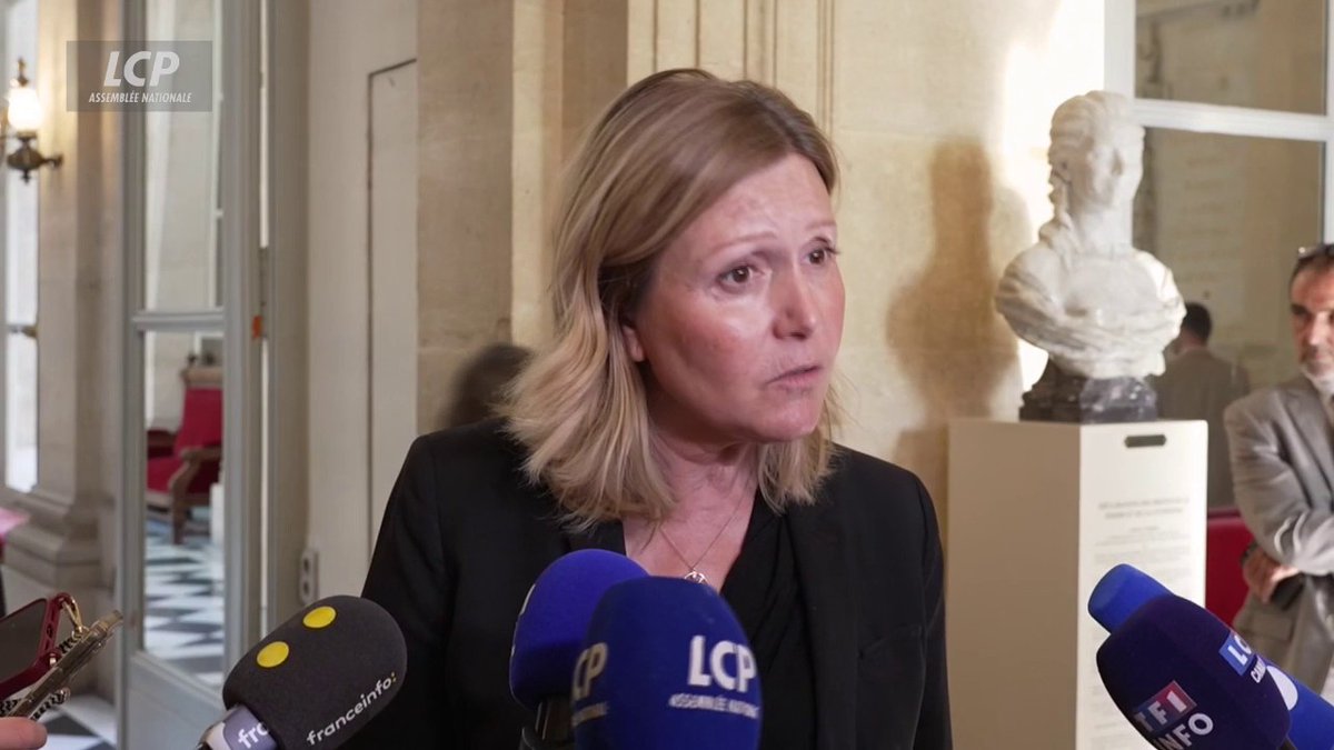 Loi intégrale contre les violences sexistes et sexuelles: Yaël Braun-Pivet indique qu'un travail "pour affiner les mesures et aboutir à quelque chose de solide" va avoir lieu dans les prochains jours. Le texte sera "redéposé au milieu du mois d'août" et une "commission spéciale" sera créée.