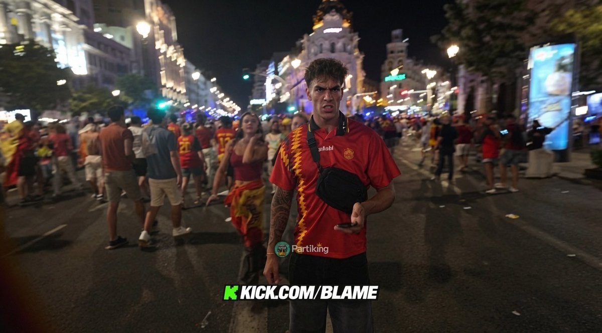 Kick streamer traveled 14 hours to Spain for this moment… then his cameraman ruined the clip and he crashed out😭