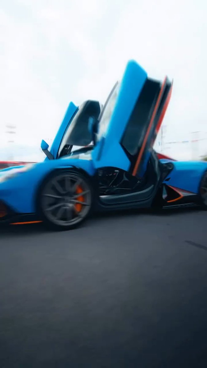 This isn't a supercar. It's a warning. 🎥 Ozkarbito #AstonMartinLive #Valhalla #MASTERYDRIVEN