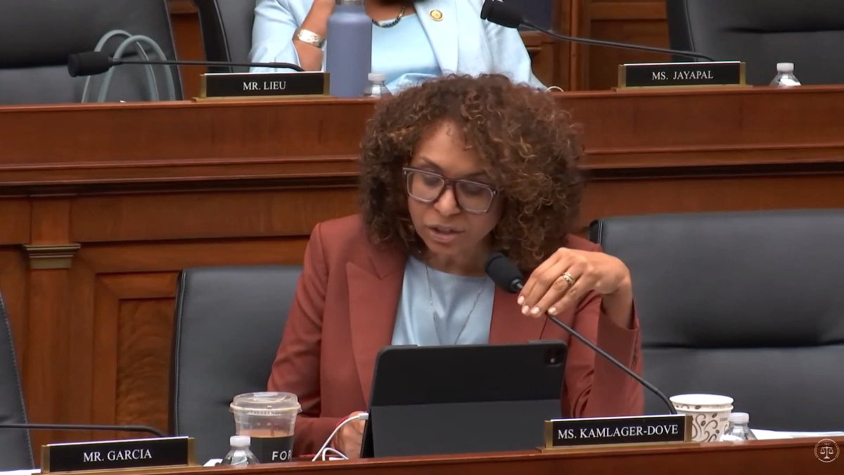 3 hours of Democrats defending open borders. 3 hours of Democrats fighting for criminal aliens. 3 hours of Democrats refusing to protect you and your family. Democrats are OUTRAGED their open border experiment is coming to an end permanently.