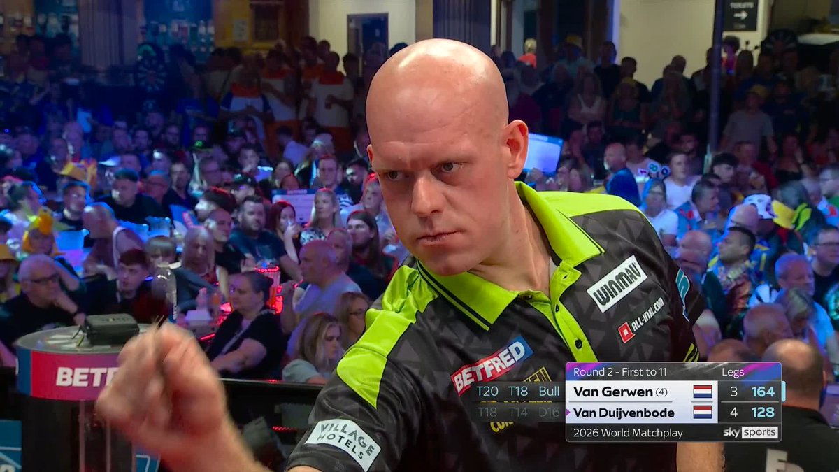 DAYLIGHT FOR DIRK! Sublime from Dirk van Duijvenbode! The Aubergenius produces a brilliant 128 checkout to move 5-3 ahead against Michael van Gerwen! 📺 #MatchplayDarts