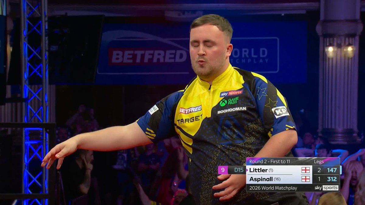 THIS IS RIDICULOUS! 🤯 Luke Littler wires D15 for a SECOND nine-darter in the space of four legs! You are watching something very, very special! 📺 #MatchplayDarts
