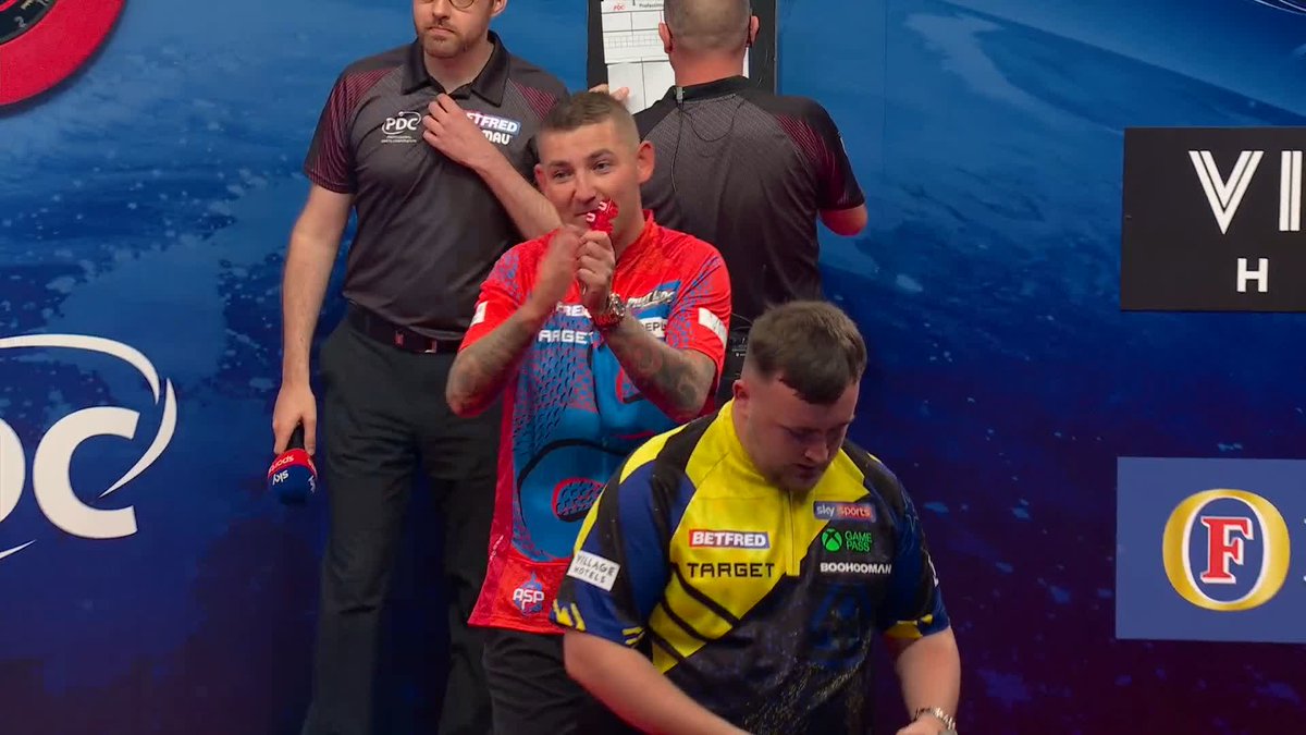 LITTLER WINS AN EPIC! ☢️ One of the best matches in World Matchplay HISTORY! 👏 Luke Littler averages 113.68 to defeat Nathan Aspinall 11-8 in a truly amazing contest! 📺 #MatchplayDarts
