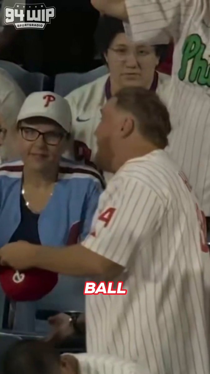 David calls in to give his side of the story with what happened between him and the Mookie Betts home run ball.