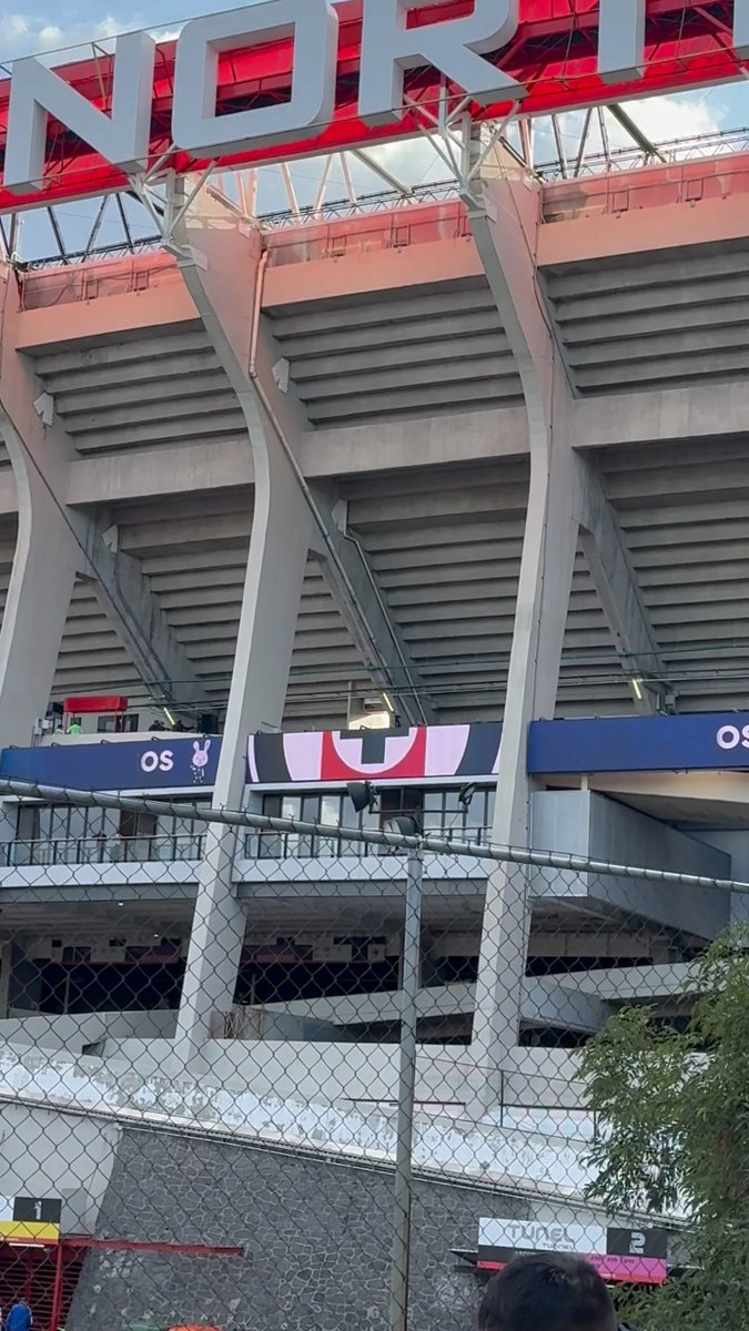 ¡Ya es Celeste! 💙 El Estadio Banorte se pinta con los colores del Cruz Azul 🏟️