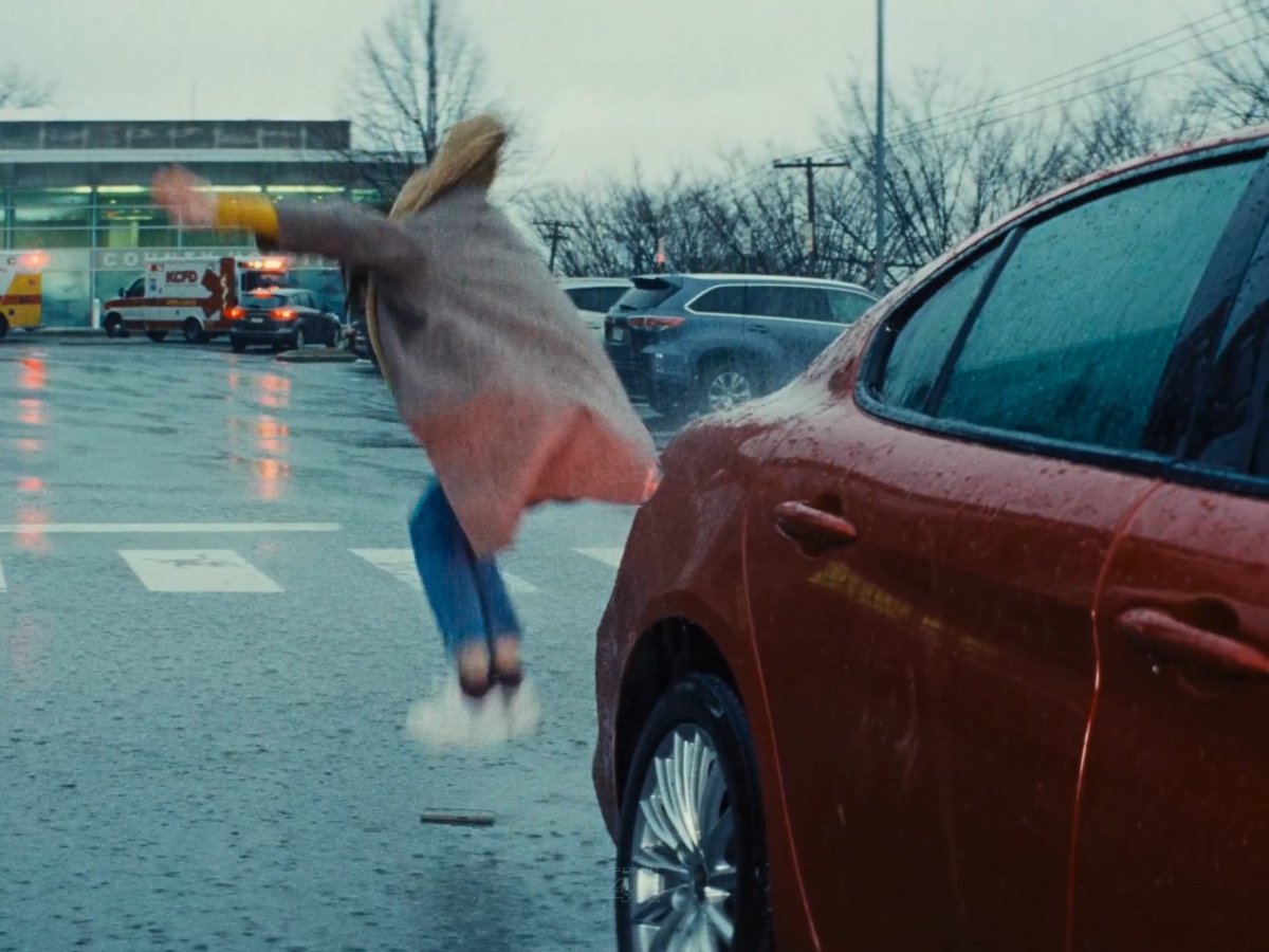a reminder that emily blunt's funniest scene this year isn't in The Devil Wears Prada 2... it's in Disclosure Day