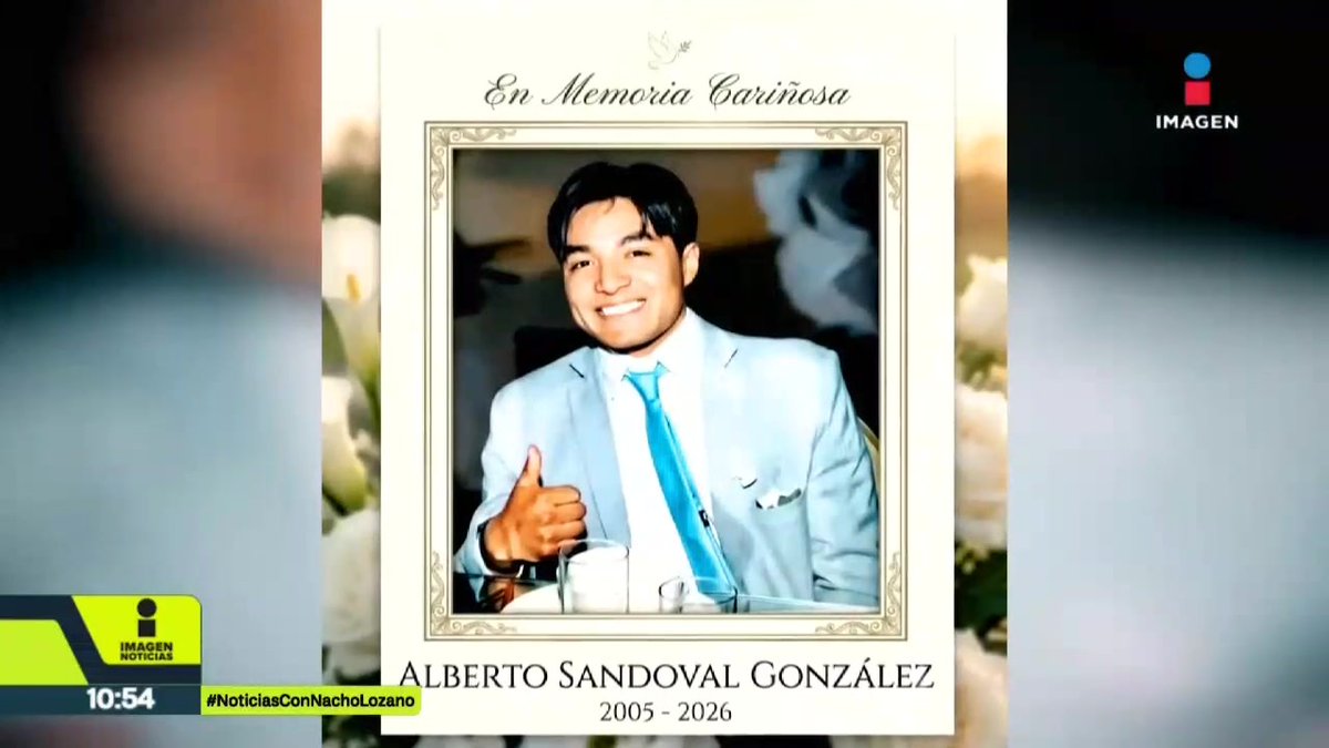 Alberto “Betito” Sandoval, de 21 años de edad, salió rumbo a la universidad en Cocotitlán, #Edomex, pero ya no regresó. Su familia se enteró por redes sociales que fue víctima de un asalto en el transporte público. A cinco días de su muerte, su familia sigue exigiendo justicia: