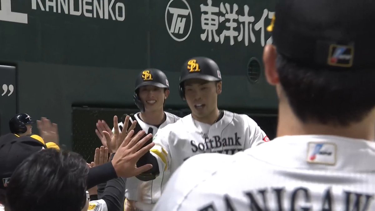 近藤大明神!✨ 一振りで決める!💪 福岡ソフトバンク 近藤健介 選手の今シーズン第21号2ランホームラン!🌈 👇ライブ配信・見逃し配信を見る