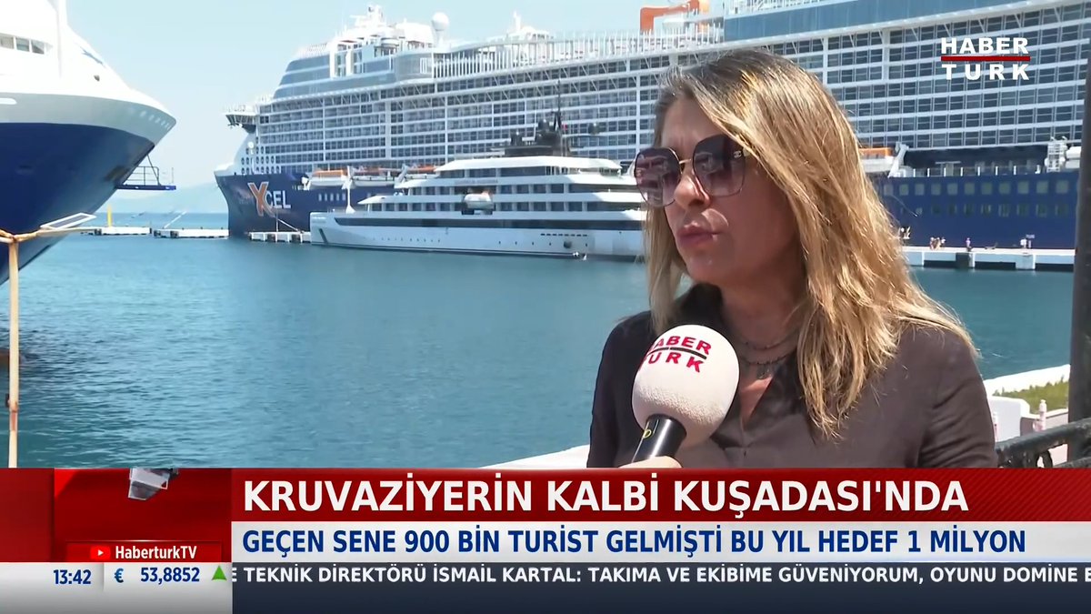 Kruvaziyerin kalbi Kuşadası'nda 765 bin yolcunun 504 bini Türkiye'ye Ege'den giriş yaptı.