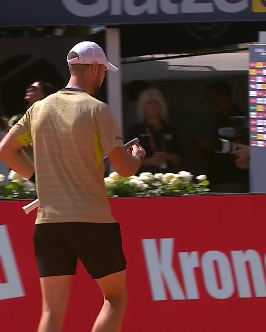 Incredible from Rodionov 🤯 #GeneraliOpen