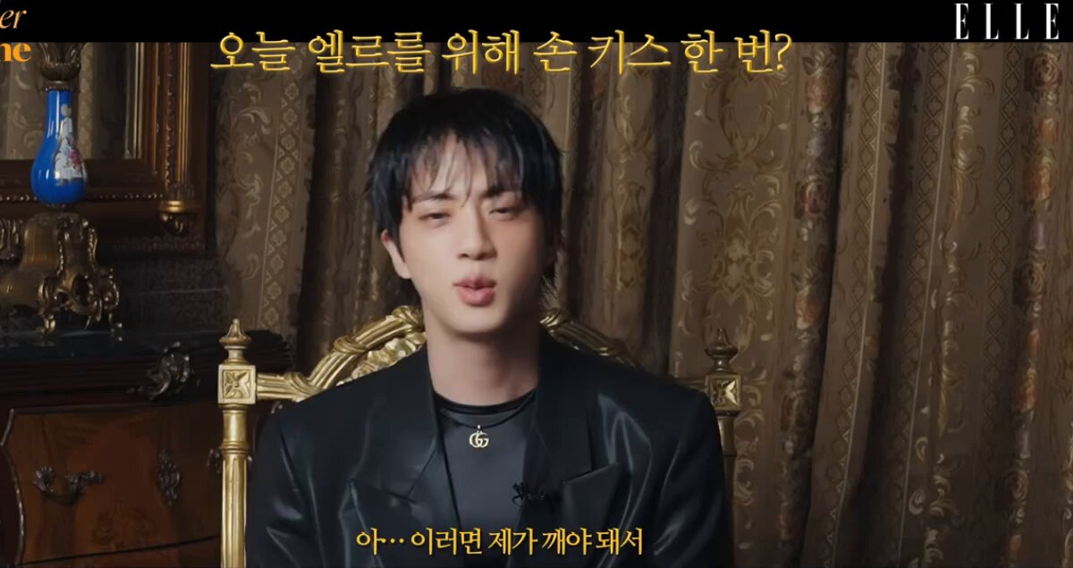 He is so nice all the time🥹 Q:Can you give your flying kiss once again here for Elle though? (although he said he'd only do it at concerts) 🐹That means I am breaking my own rule, so..Do you really want me to break my resolution? If you are asking, I can't really say no to that, but I tell you I do have this resolution... 🐹Also about WWH,I never bring it up on my own unless someone asks in an interview. I just do it for the fun of the moment :) If I have to choose between the 2 (between ban on WWH for a day and No hand kiss for a day), I'll choose 'No hand kiss for a day' JIN FOR ELLE KOREA #JinxELLEKorea #JinxGucci #Jin #방탄소년단진 #Gucci gucci