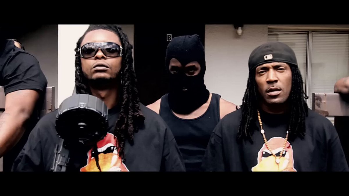 TROUBLE - BUSSIN’ (2011)