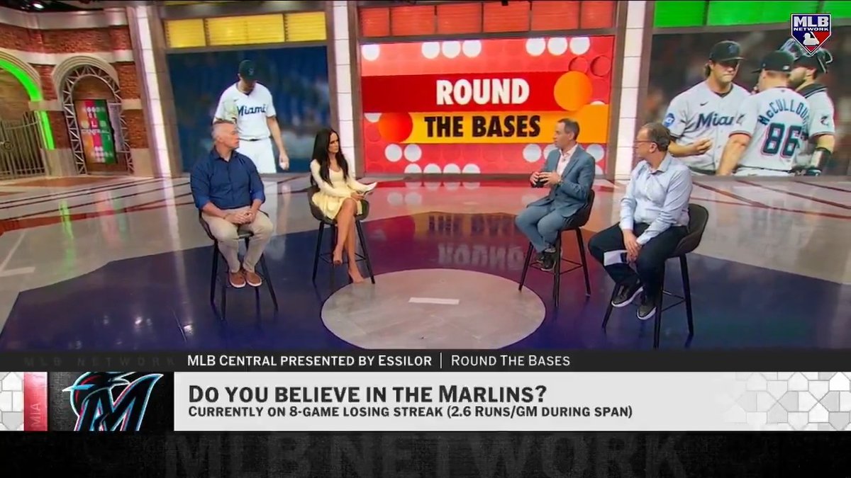 "They've got the pieces, especially in the rotation, to really capitalize [on the market]." - Jon Morosi The Marlins are currently on an eight-game losing streak with the Trade Deadline less than two weeks away 😬 #MLBCentral