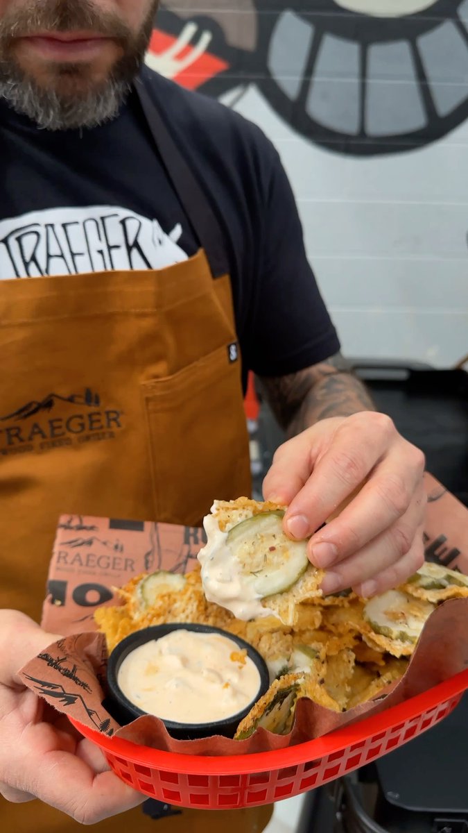 Quick and tasty griddle snack for all you pickle lovers out there 🥒 #Griddle #GriddleRecipes #QuickSnack #Traeger #TraegerGrills
