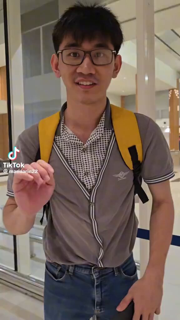 Aku cukup notice Christoffer sih, emang salah satu cast yang jareng banget di bahas ya christoffer ini. Anaknya emang lagi sibuk2nya sekarang, jadi sosmednya pun jarang akrif Jangan2 dia winner lagi, kayak vaness season lalu yang jarang aktif di sosmed. Cr: mariaarin22 #clashofchampions #christoffer