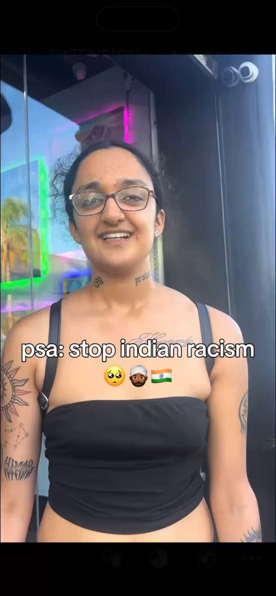 🤡🤦🏻‍♀️This Indian woman says it’s racist to say “don’t” to her.🤦🏻‍♀️🤡