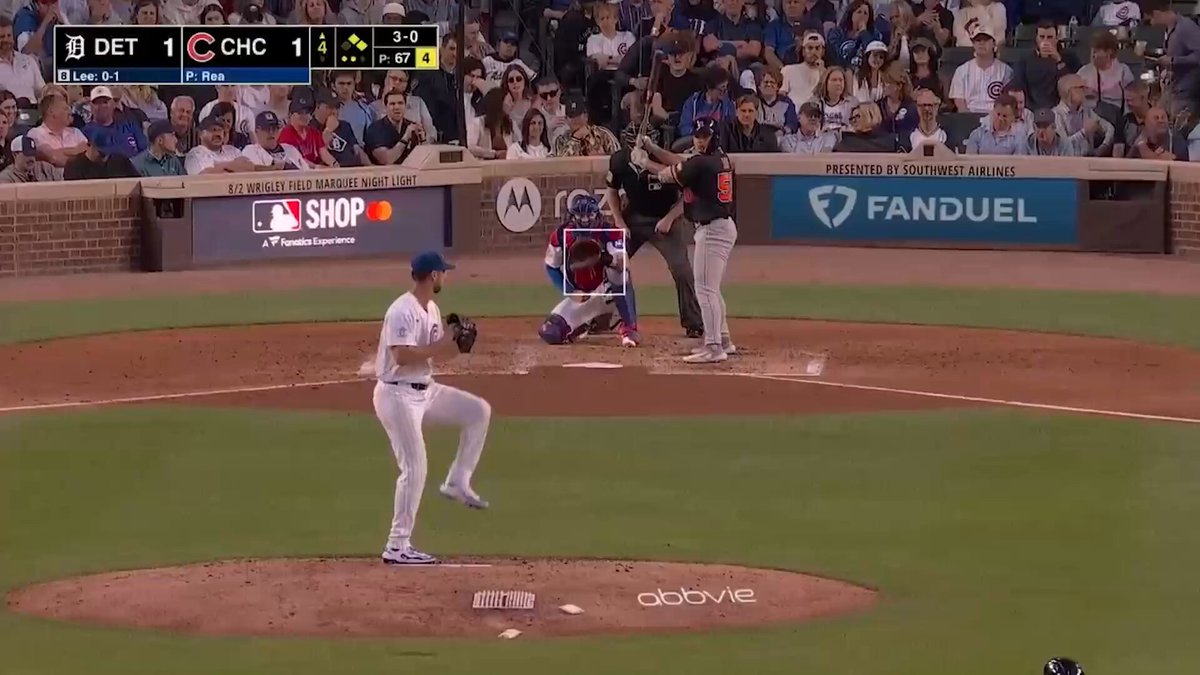 Hao-Yu Lee launches a 3-run homer!