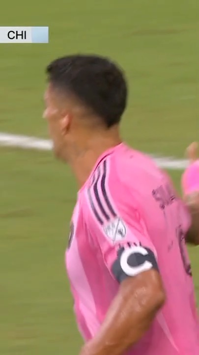 Luis Suárez anotó doblete en la victoria del Inter Miami sobre el Chicago Fire ✌️⚽️. Vía: @mls en Apple TV