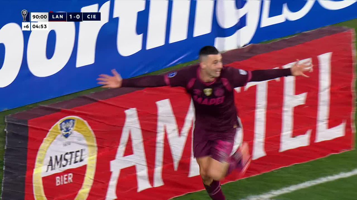 EL GOL DE LA TRANQUILIDAD PARA LA SERIE: Carrera aprovechó un rebote y anotó el 2-0 de Lanús vs. Cienciano en la ida de los Playoffs de la CONMEBOL #Sudamericana.