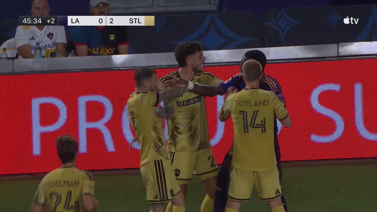 Marcel Hartel with the shot from distance and St Louis CITY SC double their lead 💥