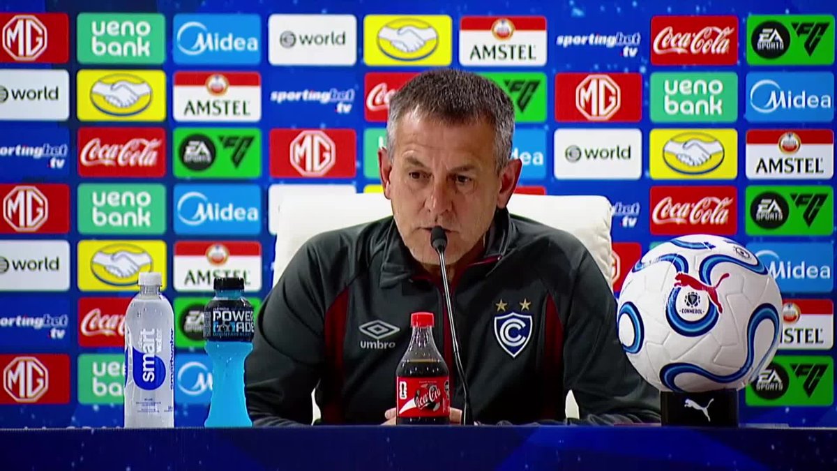 😳 “TACOS ALTOS PARA LAS QUINCEAÑERAS” 😳 “ASUSTAR, ME ASUSTABA YO CUANDO ME LEVANTABA AL BAÑO DE MADRUGADA Y VEÍA A MI SUEGRA” 🎙️ Horacio Melgarejo, DT de Cienciano, a su manera luego del 0-2 con Lanús por la ida de los Playoffs de la #Sudamericana 📺 #DisneyPlus Plan Premium