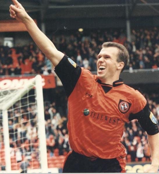 🥳 Wishing #DUFC legend Kjell Olofsson a very Happy Birthday!