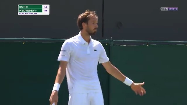 Medvedev after struggling vs Bonzi in Wimbledon last year "Why not play like that every day, win millions... No! He decides to do it once a year" 😭🤣🤣
