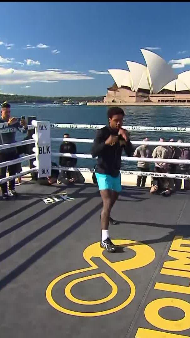 ERROL SPENCE at the open workout looking ready to go Saturday night‼️ Do we see a GREAT comeback after 3 years off for Errol? Or do we see Tim Tszyu taking the win?