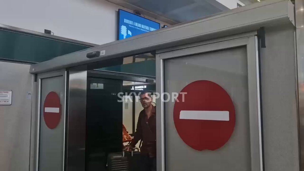 Ricardo Mangas è atterrato a Malpensa per diventare un nuovo giocatore del AC Monza. skysport