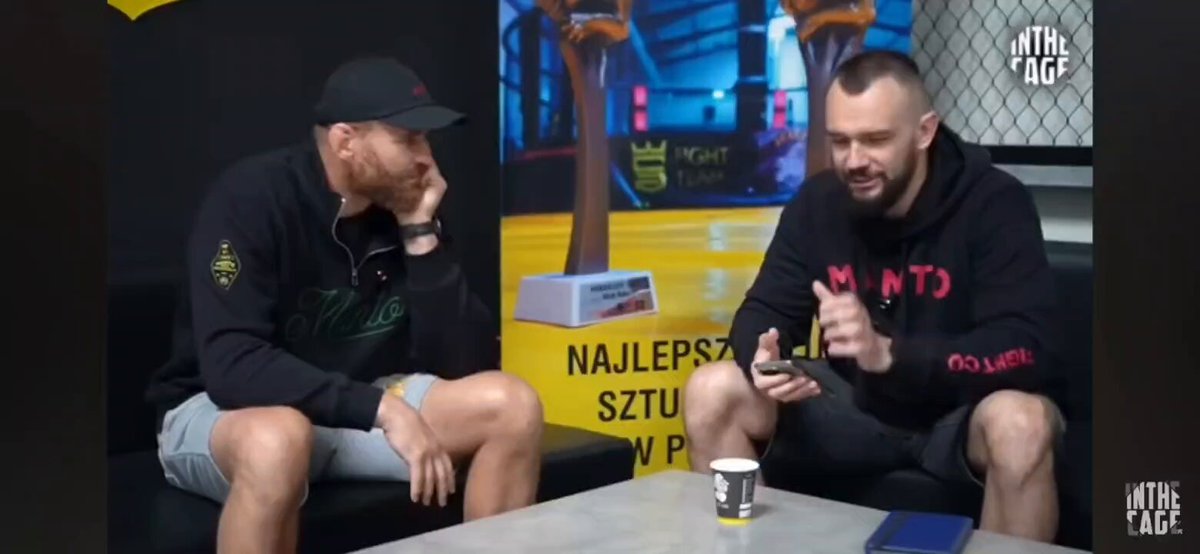 Wyjaśni mi ktoś fenomen montera, że zawodnicy nadal z nim rozmawiają, a On prowadzi program w TV o mma i mądrzy się tam na tematy o których nie ma pojęcia?