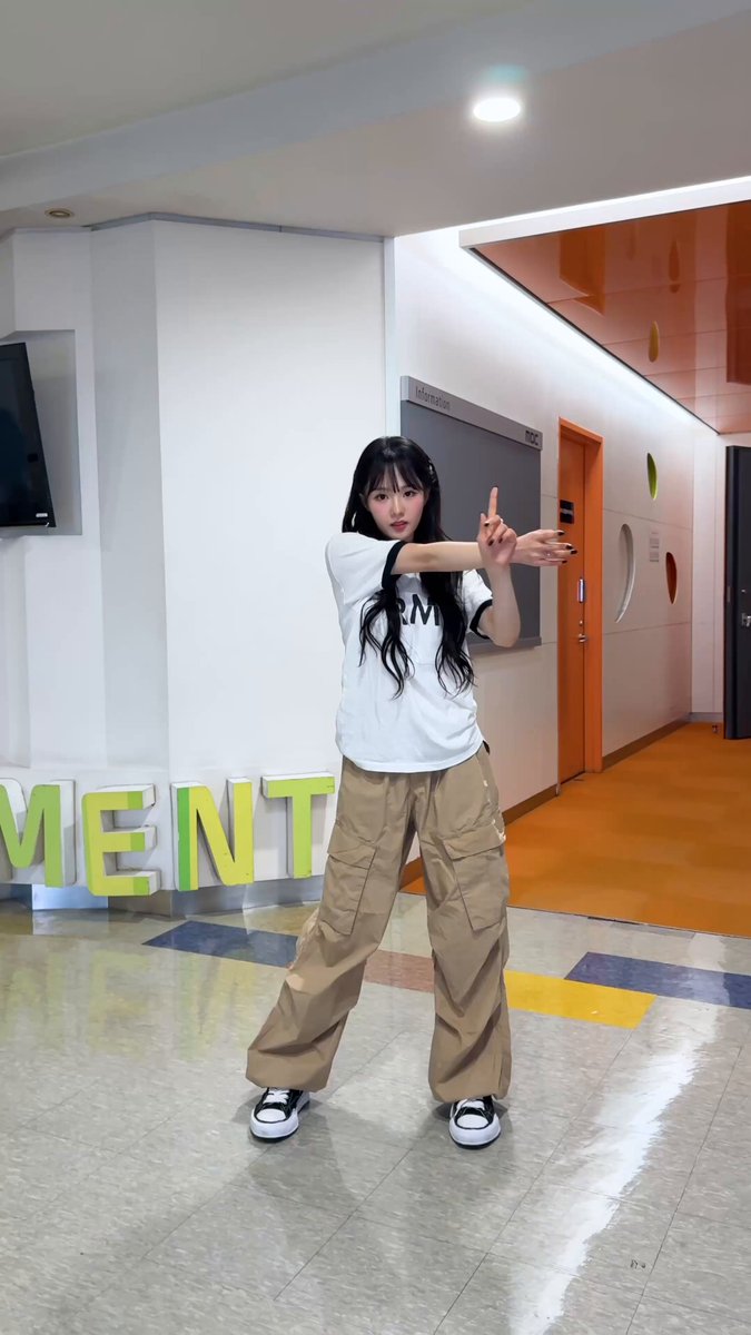 𝔻ℝ𝕀ℙ❤️‍🔥 🔗 #WOOAH #우아 #NANA #나나