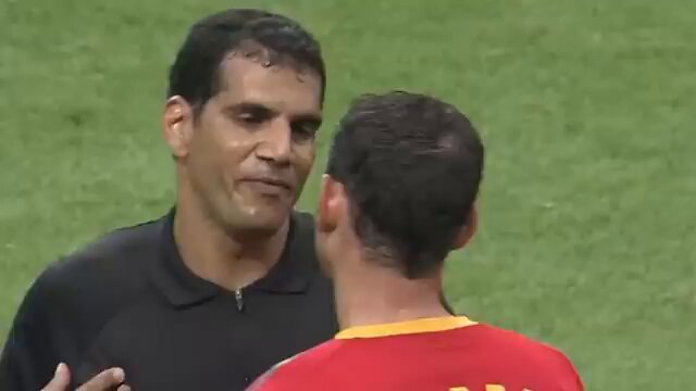 Cuando un argentino os vuelva a hablar de "robo" le ponéis este vídeo.