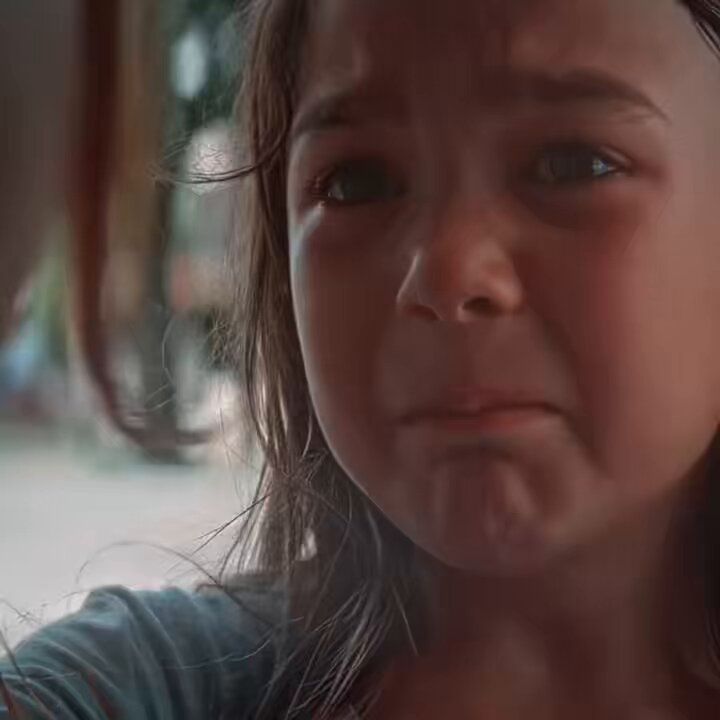 Just two best friends trying to make childhood feel magical in a world that keeps failing them then came the sad goodbye. 🥹😭