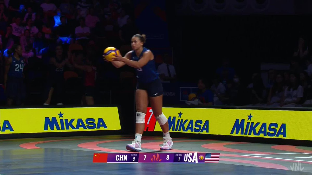 #VNL2026: PLAY OF THE MATCH ๐คฏ Wang Yuanyuan ๐จ๐ณ goes from the floor straight into a monster block at the net ๐ฑ! ๐บ LIVE NOW on VBTV: ๐ #BePartOfTheGame #Volleyball #VNLFinals
