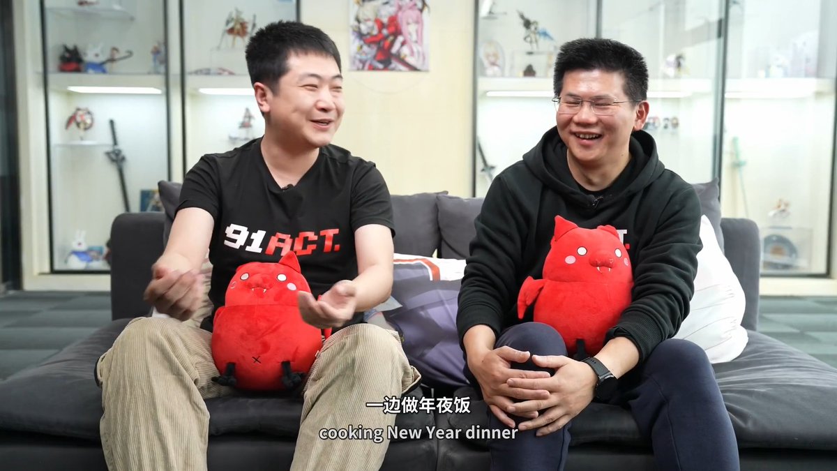 老板把公司解散了，员工偷偷把它救活 苍翼混沌效应上线一个月，差评轰炸融资断裂，老板质押房产发完遣散费 这群被遣散的人春节偷偷远程连回公司，没工资，连发好几个补丁，一个版本28项更新 好评率涨回90%，销量破35万套 三个月后版号下来了 #Gaming #GameDev