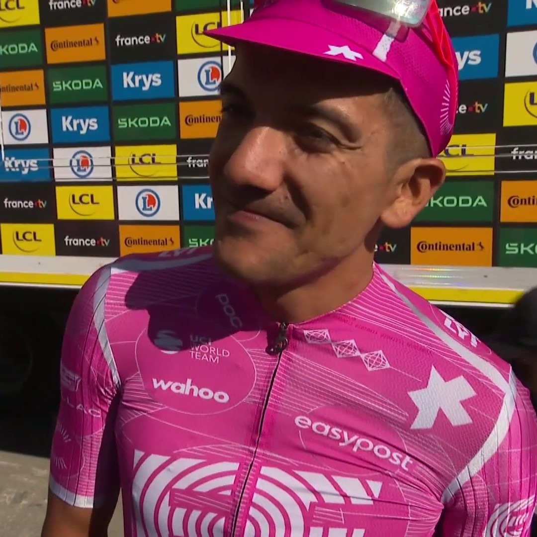 ❤️‍🩹 El recuerdo de Richard Carapaz a su madre, fallecida este año, tras ganar en Orcières-Merlette: "Creo que todos los días la tengo en mi cabeza, vive conmigo, creo que estará muy orgullosa viendo a su hijo" #TDF2026 #LaCasadelCiclismo