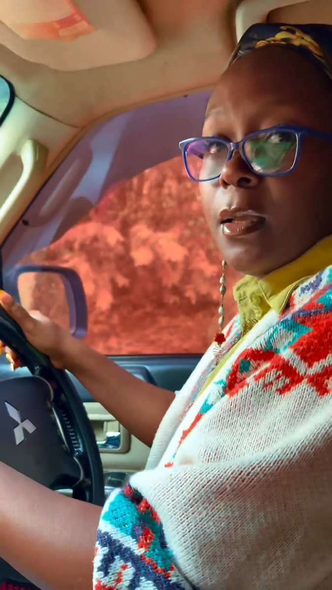Anne Kansiime has called on local government ministers Barugahara Balaam Ateenyi. and Justine Nameere Nsubuga to come to her rescue over the poor state of roads in her hometown of Kabale.