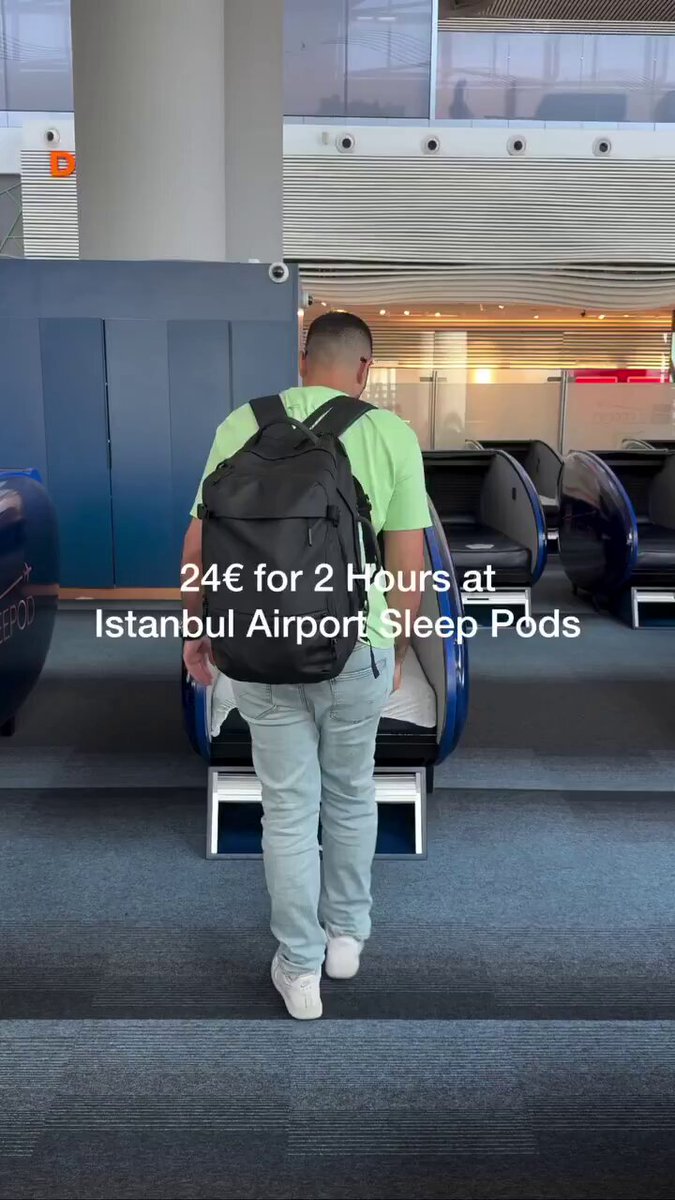 🔵 İstanbul Havalimanı'nda bulunan ve saatlik ücreti 12 Euro (646 TL) olan uyku kapsülü;