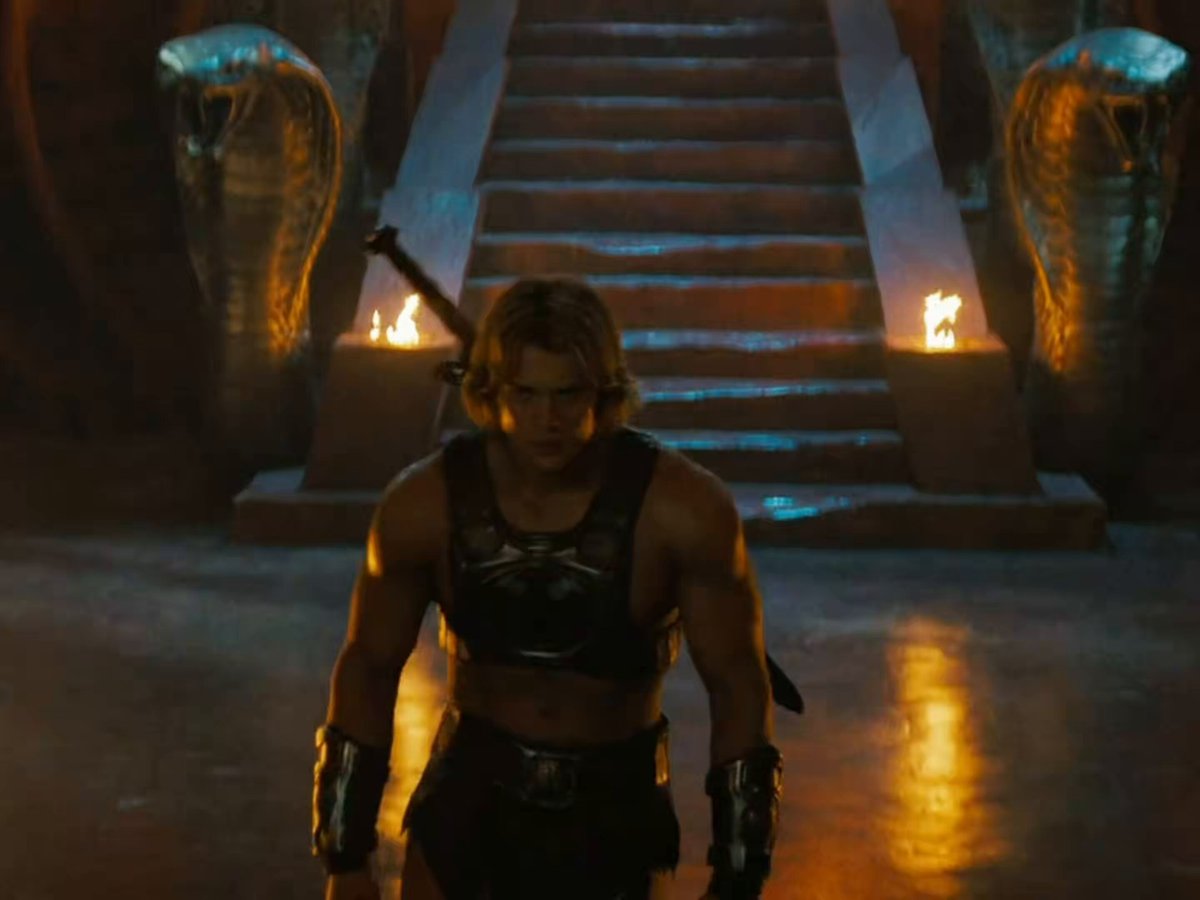 if there was an award for sexiest juiciest superhero he would sweep